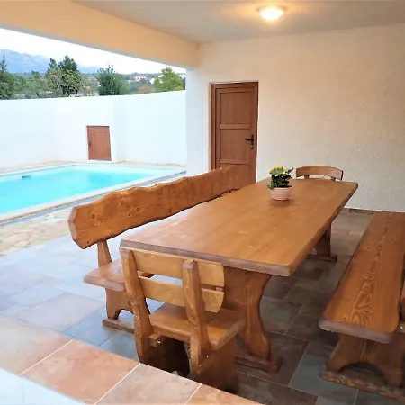 Villa More * Rovanjska